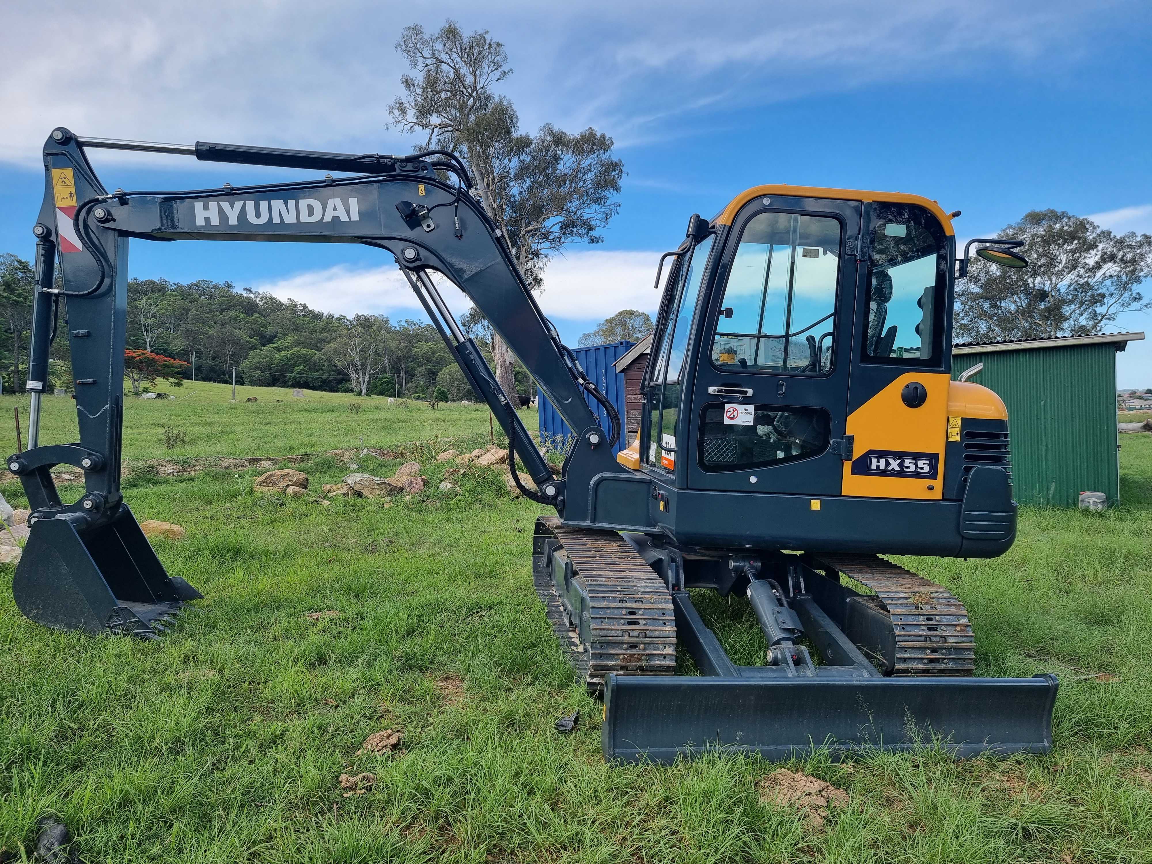 Hire 5.5T Excavator 