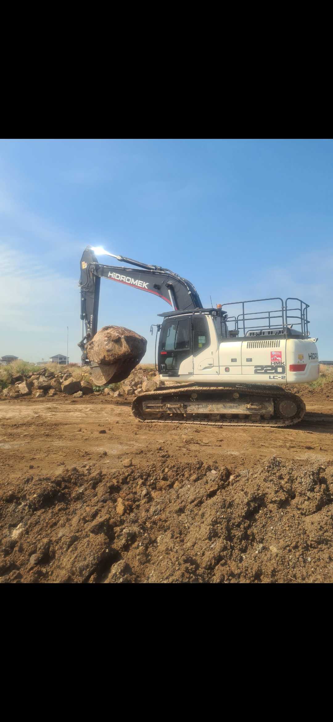 Hire 20 ton excavator 