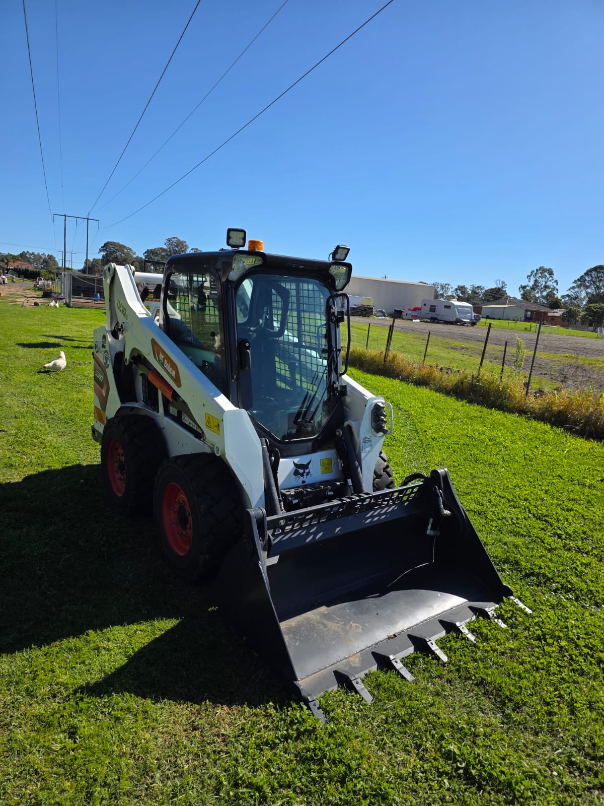 Hire 2016- BOBCAT S590 Skid Steer