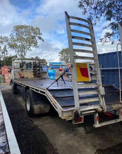 Wet hire beaver tail